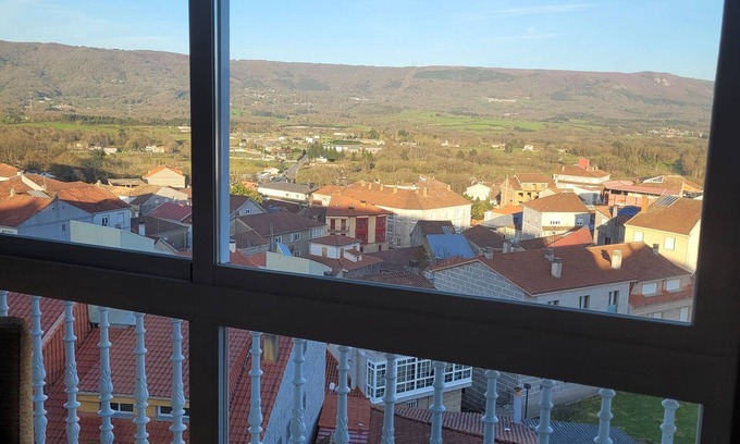 Maceda Appartement | Sleep in Maceda with spectacular views 20 min from Ribeira Sacra
