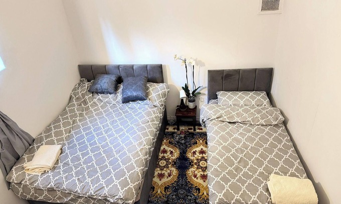 Purley Appartement | Studio Apt - Sleep4 - FamilyFriendly