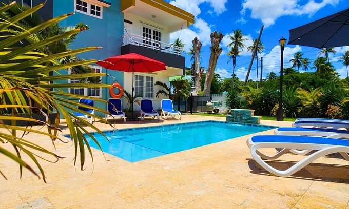 Carrizal Maison | Sleeps 12 | Queen beds | Ocean | Sunsets | 2 units