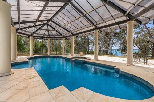 Morisset Maison | Slice of Heaven Family Retreat - Good Times at Wilderness Waters