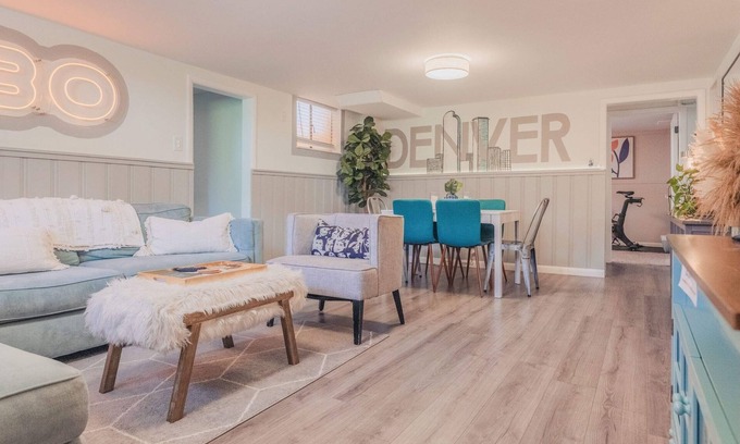 Sloan Lake Appartement | Sloans Lake! Walk to eateries/bars! Free parking!