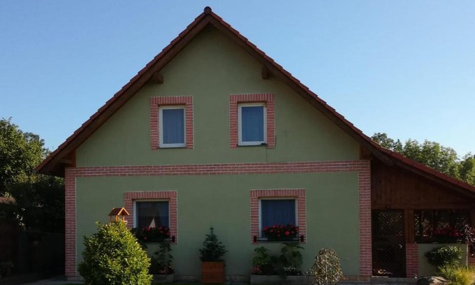 Domanin Maison | Slunečnice - Ubytování v soukromí na Třeboňsku