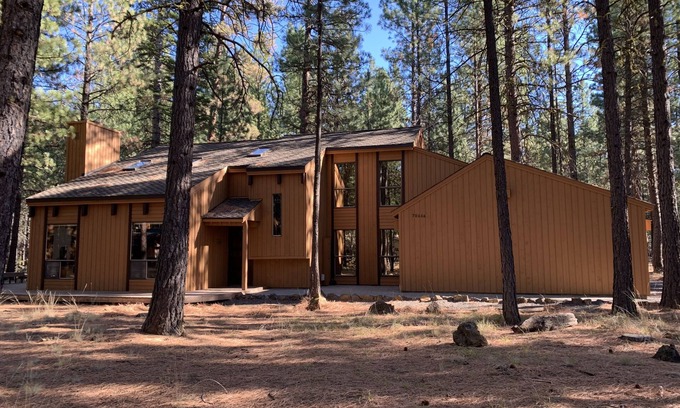 Black Butte Ranch Maison | SM BBR home - Perfect for two families!