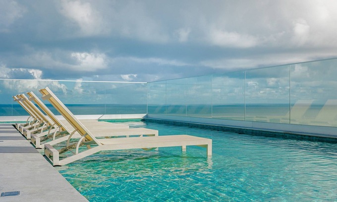 Stella Maris Appartement | SM01 Modern Apartment with Sea View - Stella Maris Premium Condominium