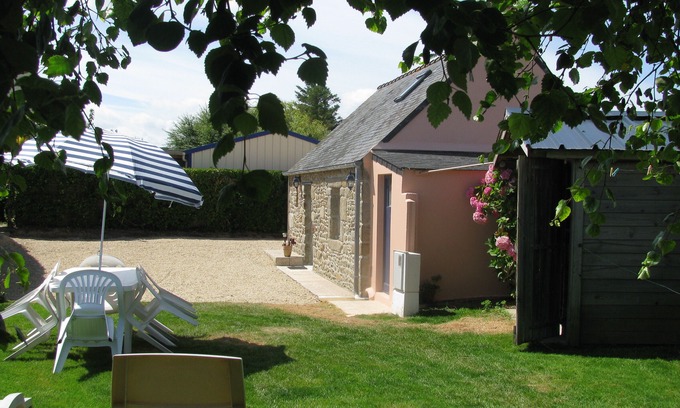 Kerlouet Maison | Petite maison de pêcheur avec jardin clos à 800 m des plages de sable