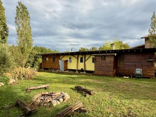 Montbrun-Bocage Maison | Small house, charming cabin, Cozy place
