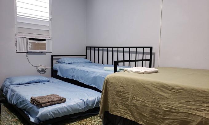 Santurce Maison | Small Studio Close to the Beach Free Rainforest Trip