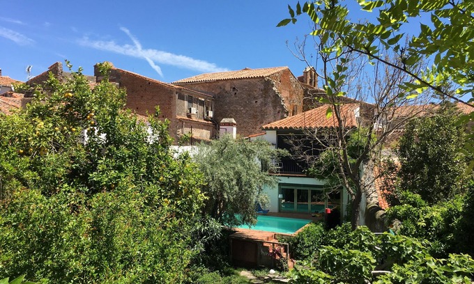Trujillo Appartement | Studio-Basic-Douche-Vue sur Rue-Small Studio 2PAX