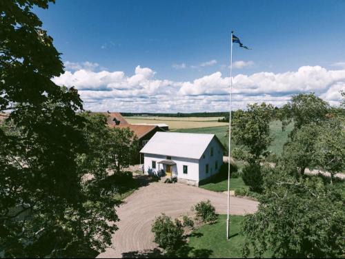 Kristinehamn Maison | Snällfäll Country living - Åkerbo gård charmigt renoverad flygel