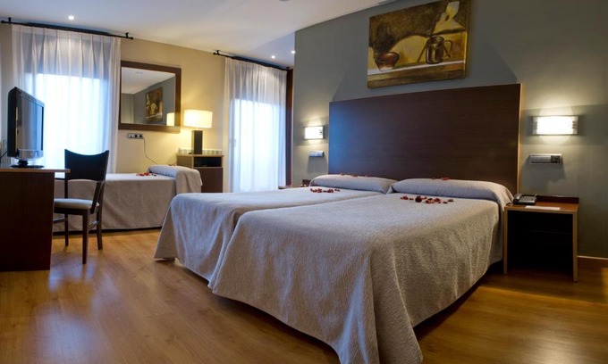 Abena Hôtel | SNÖ Hotel Ciudad de Sabiñánigo