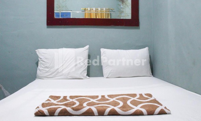 Jelambar Hôtel | Snow White Residence near Grogol Mitra RedDoorz