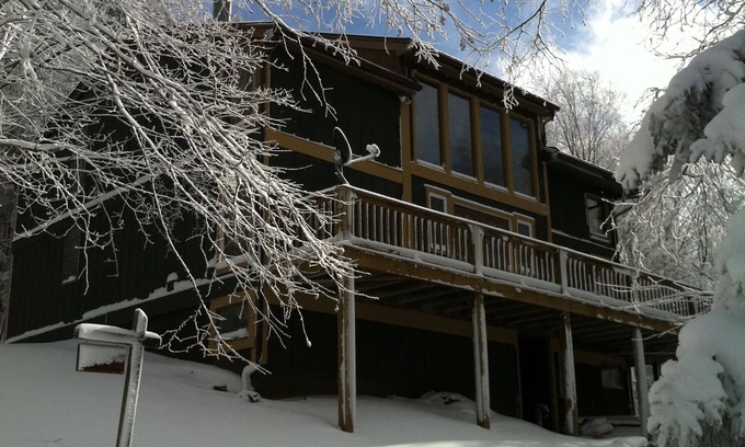 Snowshoe Maison | Évadez-vous en raquettes - Westridge Home, spacieux, 200 mètres à peine pour 16 personnes