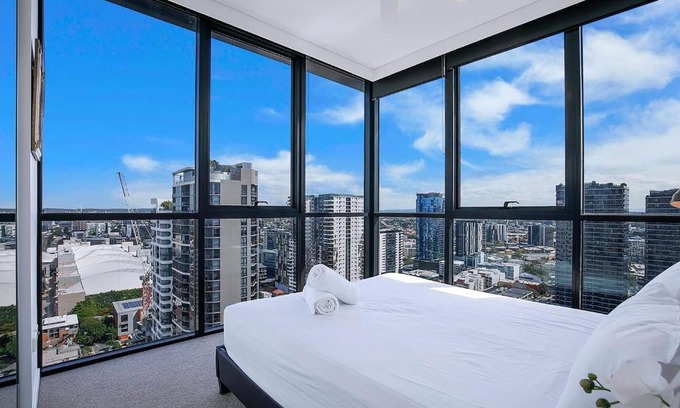 South Brisbane Appartement | Soaring Skyline on Southside at Resort-Style Stay