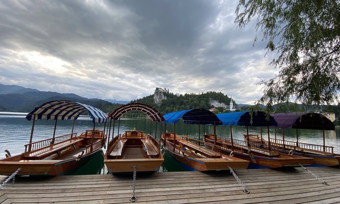 Bohinjska Bela Lit Et Petit-Déjeuner | SOBE RAVNIK