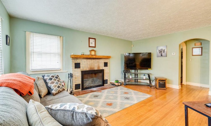 Sodus Point Maison | Sodus Point Vacation Rental Steps to Lake Ontario