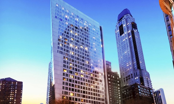Rush and Division Hôtel | Sofitel Chicago Magnificent Mile