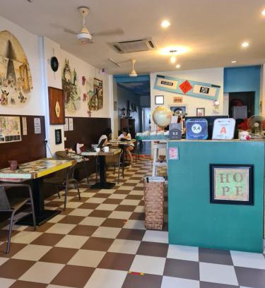 Larut Maison | Sojourn Beds & Cafe