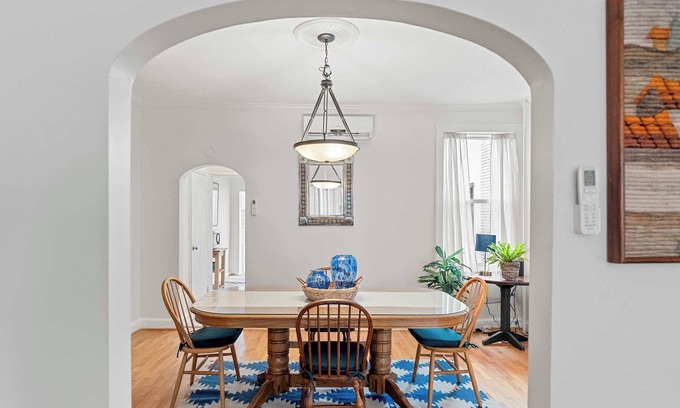 Eckington Maison | Sojourn Classic DC Rowhouse with Parking