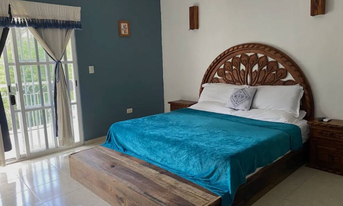 Chichen Itza - Valladolid Appartement | Sol: Suite moderna con cocina y piscina
