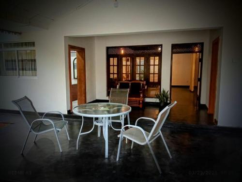 Seeduwa - Katunayake Maison | Solace Transit Villa