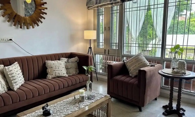 Sitapura Villa | Solanki Farm & Pool Villa Gardens Jaipur .
