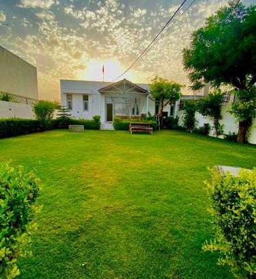 Sitapura Villa | Solanki farms & Pool Villa garden fully private