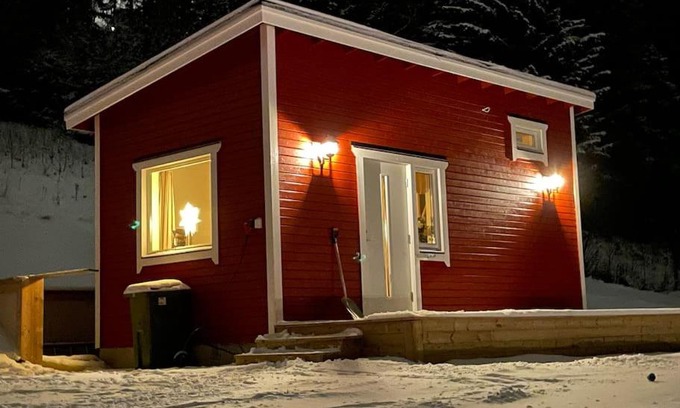 Bjornange Chalet De Ski | Solbergs, fint attefallshus i Vik, Åre