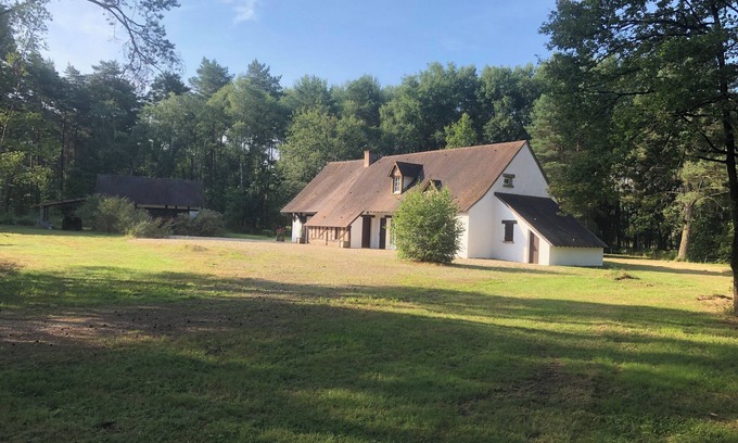 Neuvy-sur-Barangeon Maison | Sologne , grande villa au milieu des bois et des étangs