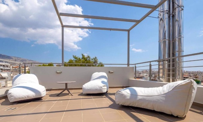 Agios Dimitrios Appartement | Solon - Deluxe City Center Apartment