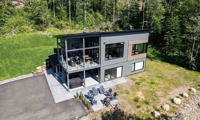 Les Eboulements Chalet De Ski | Solstice 203 | Style et ambiance, spa, vue fleuve