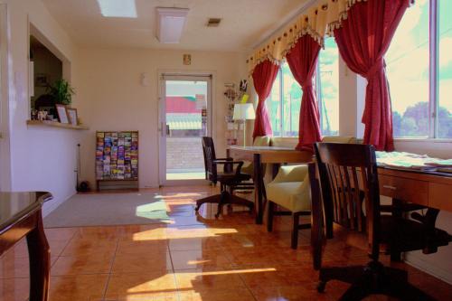 Somerville Hôtel | Somerville Inn and Suites