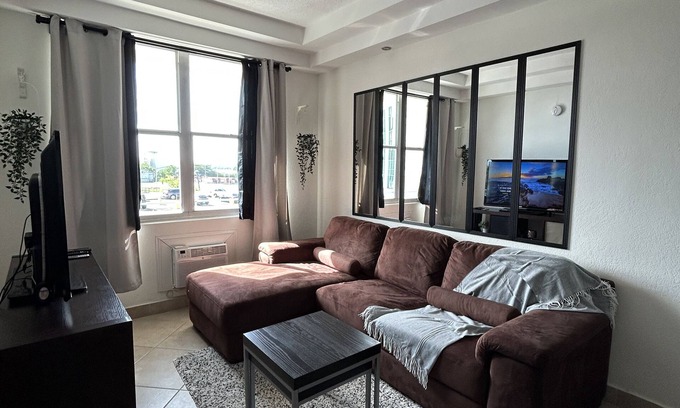 Isla Grande Appartement | Son de Metro Apartment / near Distrito T-Mobile