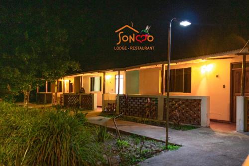 Huayopata Cabine | SONCCO LODGE-RESTAURANT