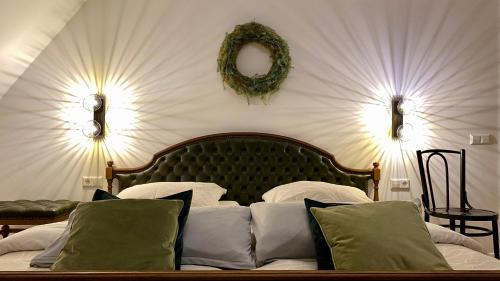 Barbelroth Maison | Sonnenhof 1737 - Ferienzimmer & Apartments