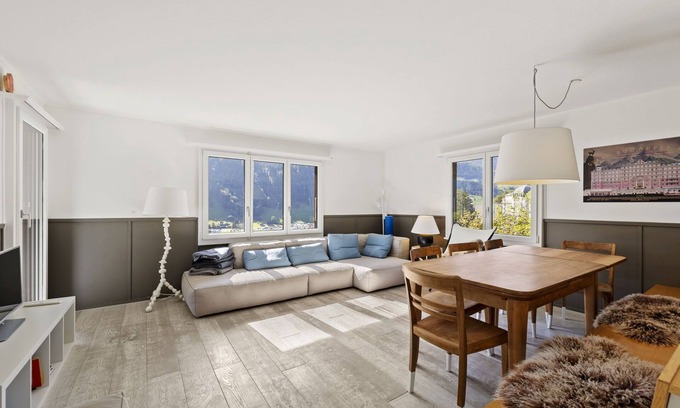 Engelberg Chalet De Ski | Sonnig Stylisches Chalet Ferienhaus in Engelberg mit 180 Grad Aussicht