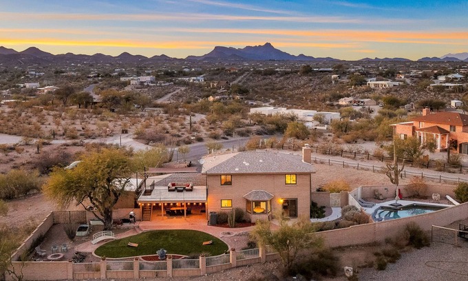 Rancho Del Cerro Maison | Sonoran Sky Escape / 360 views / Heated Pool