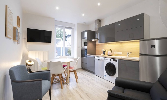 Vittel Appartement | Sophie M : Appartement élégant au rez de chaussée