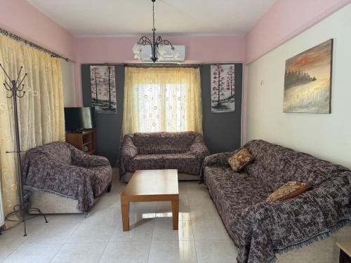 Leonidio Appartement | Sophie s house
