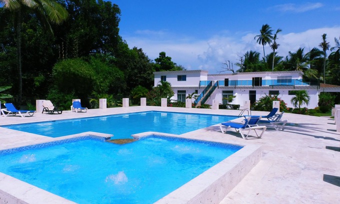 Cabarete Maison | Sosua Bachelor Party 10BR + 2 Suites Compound, Pool, Near Beach