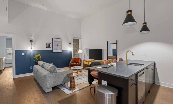 Old City Appartement | Sosuite | 2BR Apt w Laundry, Kitchen