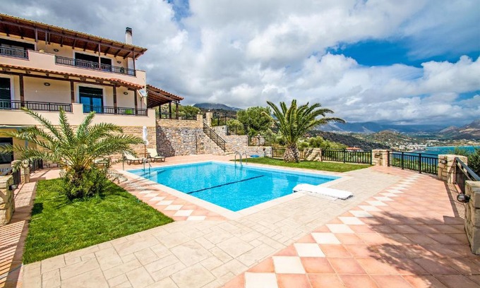 Agios Vasileios Maison | Souda Bay Loggia