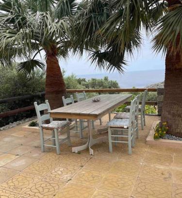 Agios Vasileios Maison | Souda’s nest