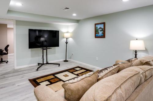 Granger Appartement | South Bend Area Vacation Rental 8 Mi to Notre Dame