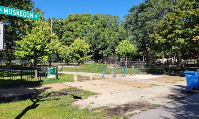 South Chicago Appartement | South Chicago Community Immersion in 2 Bedroom Apt