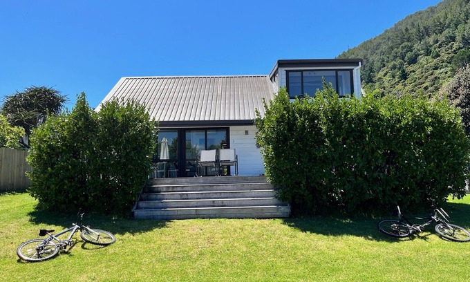 Pauanui Maison | La maison de plage classique - avec une touche moderne.