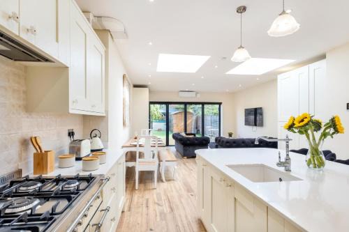 Mayfield Maison | South Park