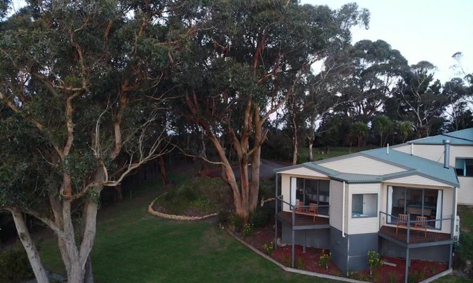 Wattle Hill Cabine | Southern Anchorage Retreat