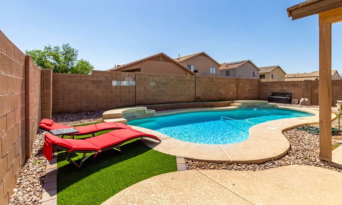 Circle Cross Ranch Maison | Southern Exposure - San Tan Valley with a pool!