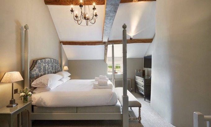 Southrop Cottage | Cottage-Salle de bain privée-Cottage-Vue sur la campagne-1