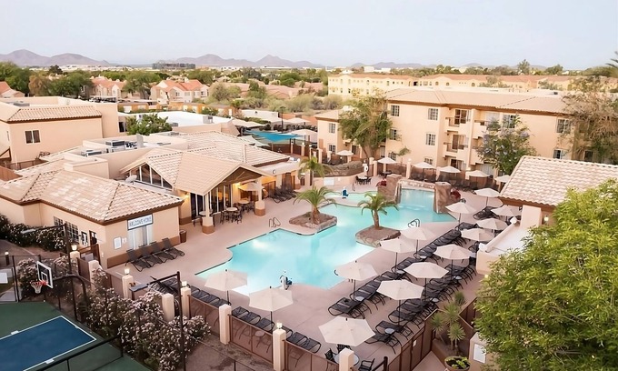North Scottsdale Hôtel | Southwestern Charm Hideout! Full Kitchen, Outdoor Swimming Pool, Free Parking!